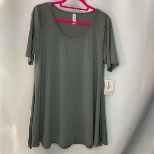 Gray Perfect Tee, Medium, NWT